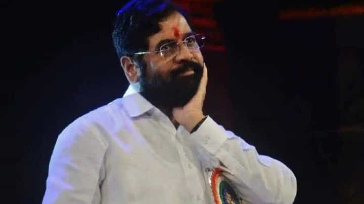 एकनाथ शिंदे सुचवणार 5 मंत्र्याची नावे एकनाथ शिंदे सुचवणार 5 मंत्र्याची नावे
