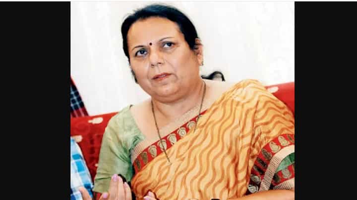 महिला मुख्यमंत्री का नाही? नीलम गोऱ्हे स्पष्टच म्हणाल्या... महिला मुख्यमंत्री का नाही? नीलम गोऱ्हे स्पष्टच म्हणाल्या...