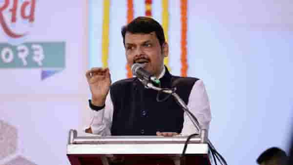 उपमुख्यमंत्री देवेंद्र फडणवीस आज अहमदनगर दौऱ्यावर; पाहा व्हीडिओ…