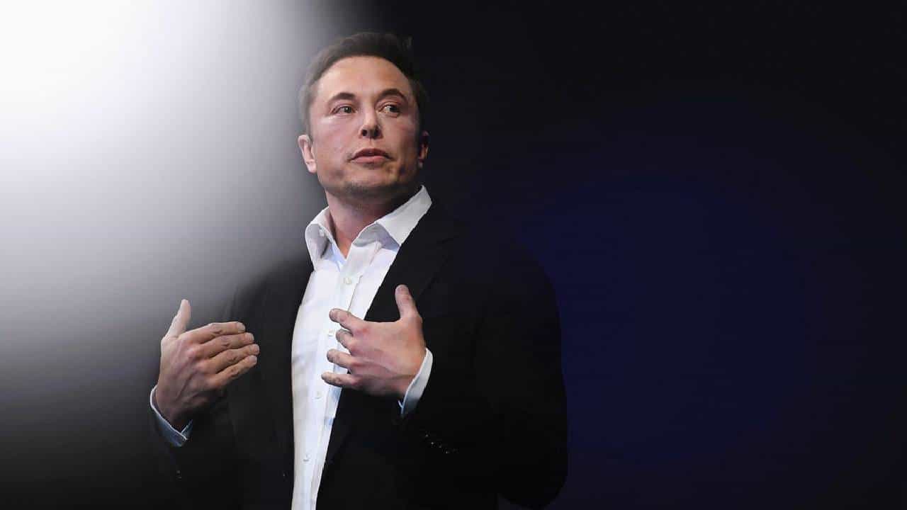 Elon Musk : या भावाचा नाद कोण करणार! एलॉन मस्कचं खतरनाक पाऊल, बंदी घातलेल्या बँकेच्या खरेदीची तयारी