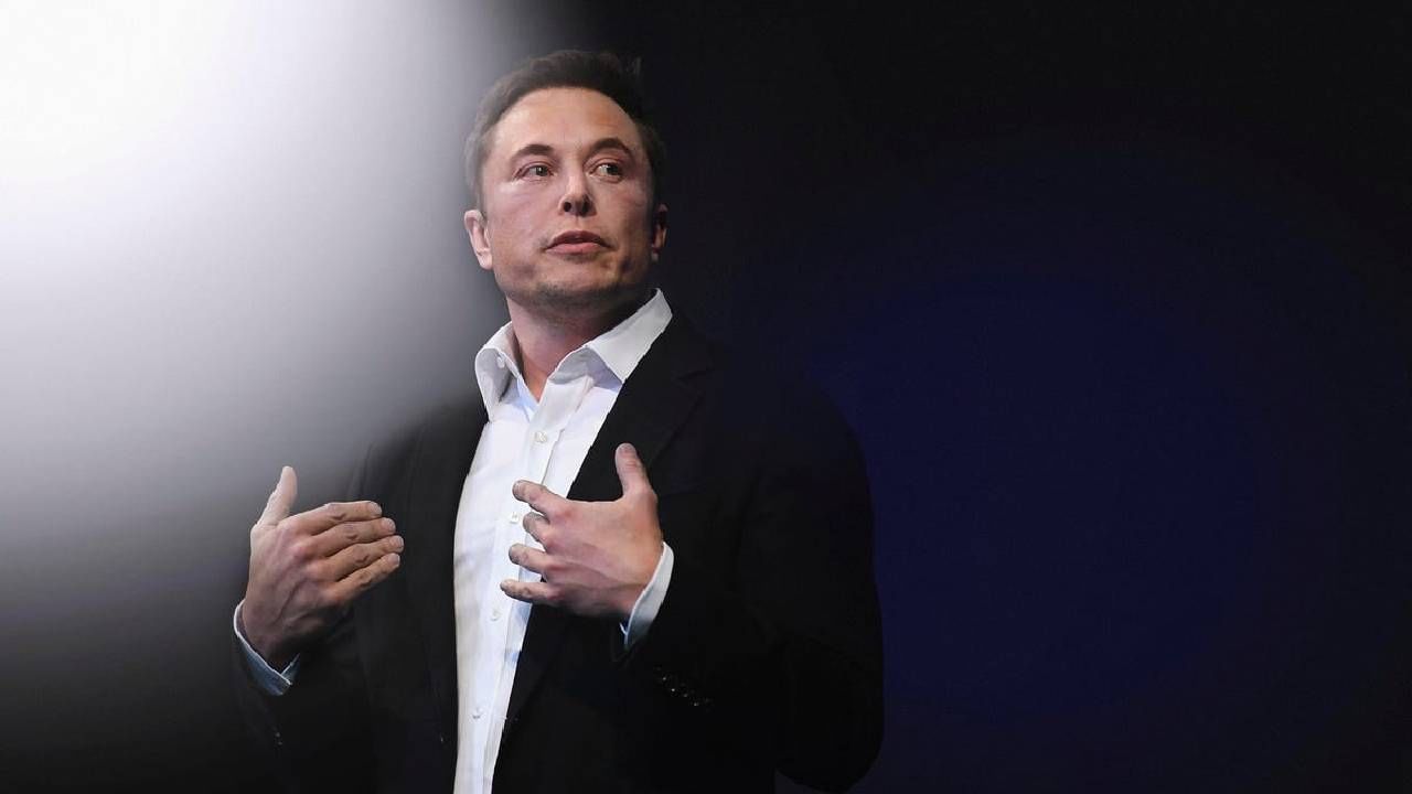 Elon Musk : या भावाचा नाद कोण करणार! एलॉन मस्कचं खतरनाक पाऊल, बंदी घातलेल्या बँकेच्या खरेदीची तयारी