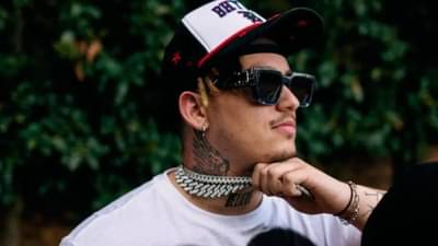 Video | परफॉर्म करताना स्टेजवर कोसळलेल्या प्रसिद्ध रॅपरचं निधन; अखेरचा व्हिडीओ पाहून चाहते भावूक