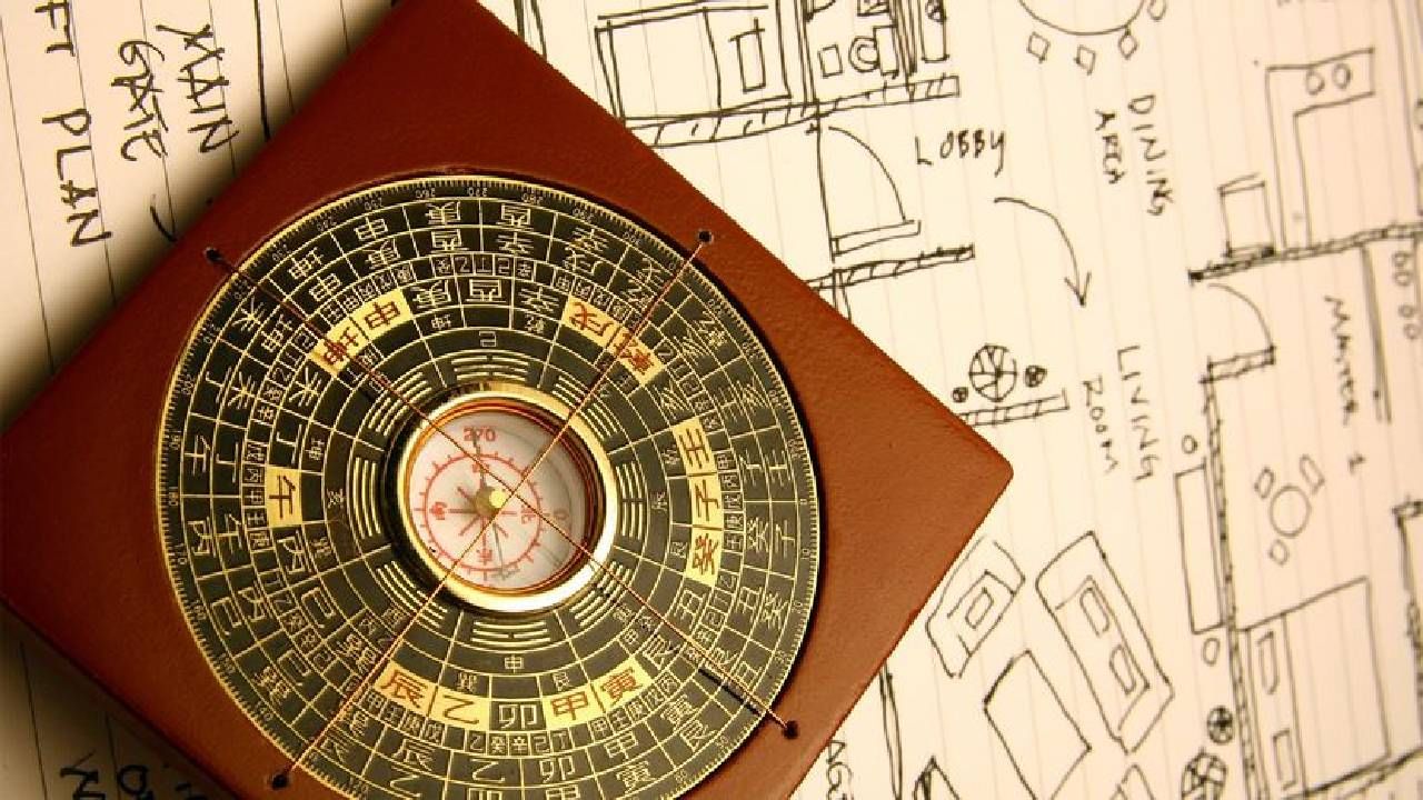 Fengshui : नोकरी व्यवसायात पाहिजे असेल बरकत तर अवश्य करा फेंगशुईचे हे उपाय Fengshui : नोकरी व्यवसायात पाहिजे असेल बरकत तर अवश्य करा फेंगशुईचे हे उपाय