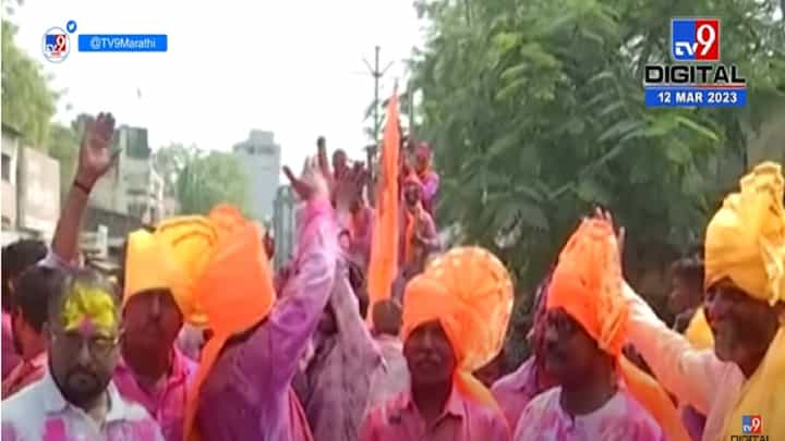 सोलापुरात रंगपंचमीचा अनोखा रंगगाडा उत्सव, बघा एक झलक सोलापुरात रंगपंचमीचा अनोखा रंगगाडा उत्सव, बघा एक झलक