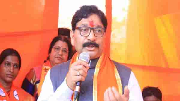 ‘मी जागा घेतली आणि करही भरला’; वायकरांचा कोणावर पलटवार