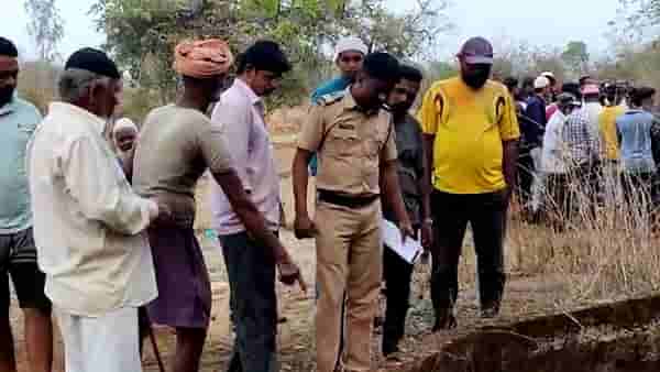 14 वर्षीय मुलगी शेतातील विहिरीतून पाणी काढत होती; म्हशीचा धक्का लागला अन्....