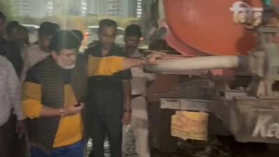 मनपाचे पाणी चोरून उभारला मिनरल वॉटरचा कारखाना; मंत्र्यांनी धाड मारून केली ही कारवाई