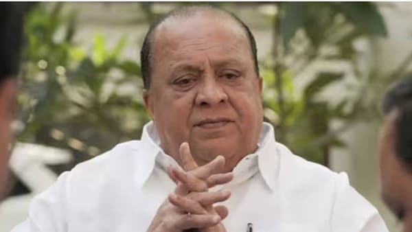 कोर्टाकडून दिलासा मिळताच हसन मुश्रीफ ED कार्यालयात, अधिकाऱ्यांना दिले पत्र
