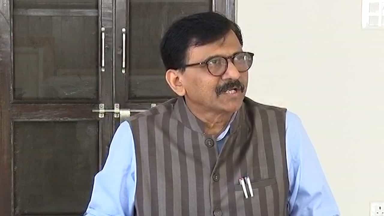 4 मिनिट 24 हेडलाईन्स | राऊत यांची शिंदे गटावर पुन्हा एकदा टीका, म्हणाले... 4 मिनिट 24 हेडलाईन्स | राऊत यांची शिंदे गटावर पुन्हा एकदा टीका, म्हणाले...