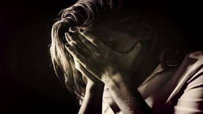 17 मुलांच्या आयुष्याची राखरांगोळी करण्यासाठी महिलेचा स्वत:च्या अब्रूसह खेळ, अशी अडकली स्वत:च्या जाळ्यात