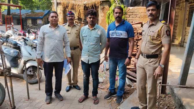 ट्रक साईडला उभा करुन जेवायला चालला होता चालक, रस्त्यात अडवून तडीपार गुंडाने बेदम चोपले मग...