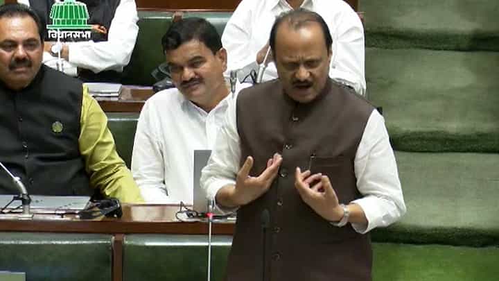 आम्हाला मंत्री करा म्हणता अन् विधानसभेत गैरहजर राहता, काहीतरी वाटलं पाहिजे...; अजित पवार आक्रमक आम्हाला मंत्री करा म्हणता अन् विधानसभेत गैरहजर राहता, काहीतरी वाटलं पाहिजे...; अजित पवार आक्रमक