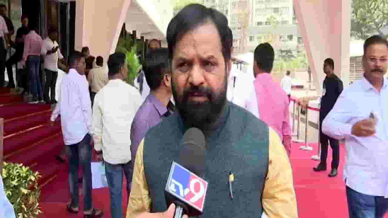 ... तर स्वतःची पेन्शन द्यायला तयार : भरत गोगावले