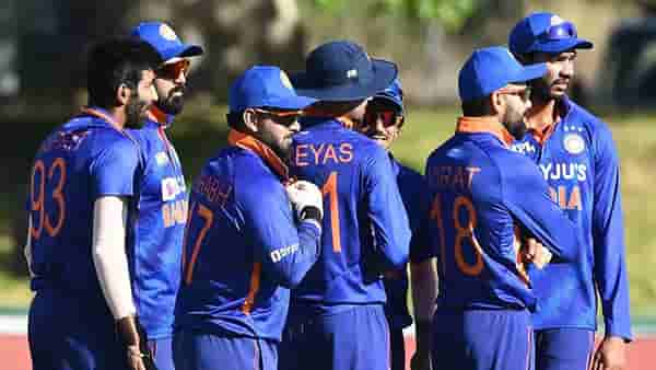 Ind vs Aus : अखेर टीम इंडियाला ज्याची भीती तेच झालं, संघातील कोचने केला मोठा खुलासा!