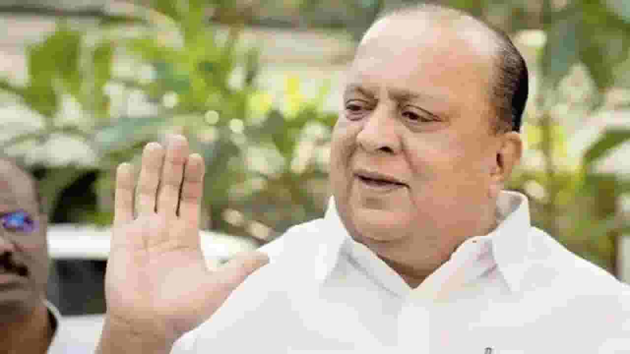 आधी ईडीचं समन्स आता 'तो' तपास आर्थिक गुन्हे शाखेकडे वर्ग; आमदार हसन मुश्रीफ यांच्या अडचणीत वाढ