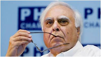 पक्षासाठी नव्हे तर लोकशाही वाचवण्यासाठी उभा हे सिब्बल यांनी पुन्हा सिद्ध केलंय; कुणी केली मुक्तकंठाने स्तुती?