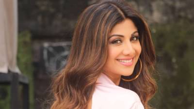Shilpa Shetty | शिल्पा शेट्टी हिची आई रुग्णालयामध्ये दाखल, अभिनेत्रीने लिहिली भावनिक पोस्ट, म्हणाली