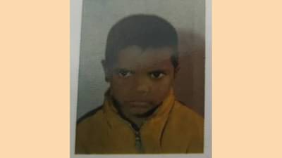 नाशिकच्या आश्रम शाळेत पुन्हा एका चिमूकल्याचा मृत्यू; मुलाचा मृतदेह पाहून आईने फोडला हंबरडा, काय घडलं?