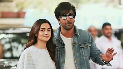 रणबीर कपूरने उडवली आलियाची खिल्ली; व्हिडीओ पाहून नेटकरी म्हणाले, बायकोला जरा घाबर!