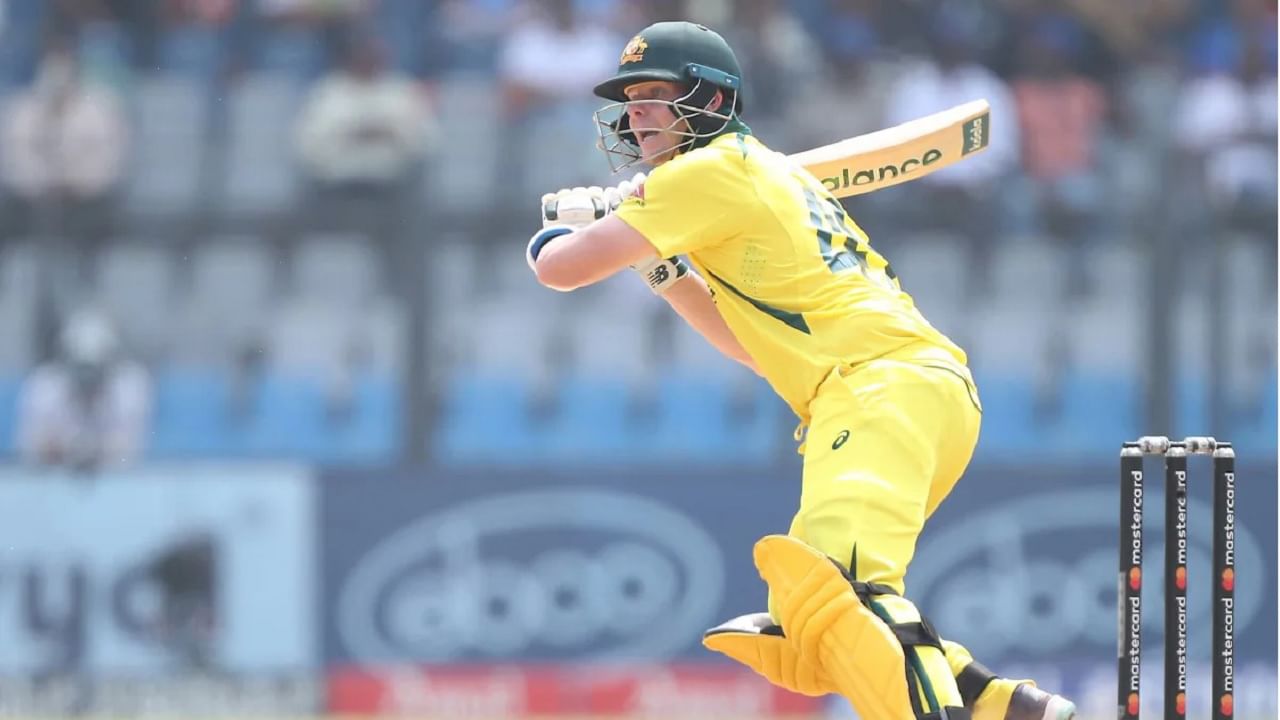 IND vs AUS 1st ODI: स्टीव्ह स्मिथच्या स्वप्नातही येतो हा भारतीय गोलंदाज, आकडे सांगतायंत सर्वकाही