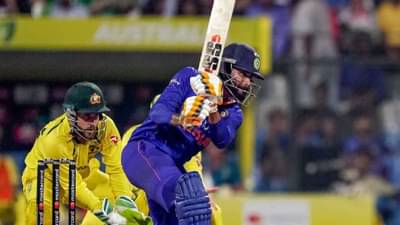 IND vs AUS : Ravindra Jadeja ने 5 दिवसात अपयश मागे सोडलं, तासभर एकटाच बसला, बदलून टाकली गोष्ट