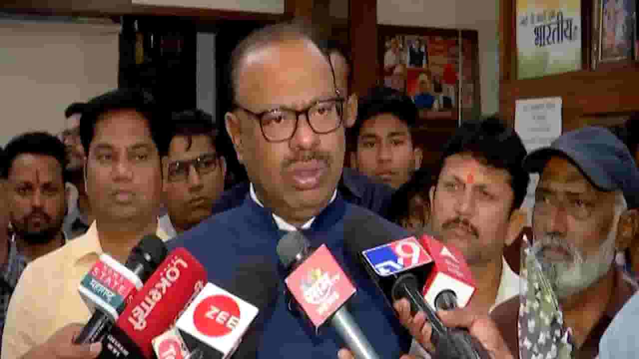 जागावाटपात नवा ट्विस्ट, बावनकुळे म्हणाले, माझ्या... जागावाटपात नवा ट्विस्ट, बावनकुळे म्हणाले, माझ्या...