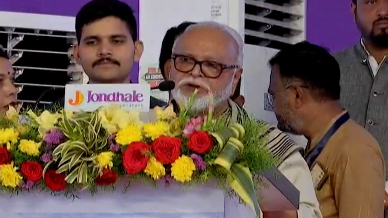 ...तर मी कधीच जेलमध्ये गेलो नसतो, गोपीनाथ मुंडे यांच्याबाबत छगन भुजबळ बोलतांना भावुक, काय म्हणाले भुजबळ...