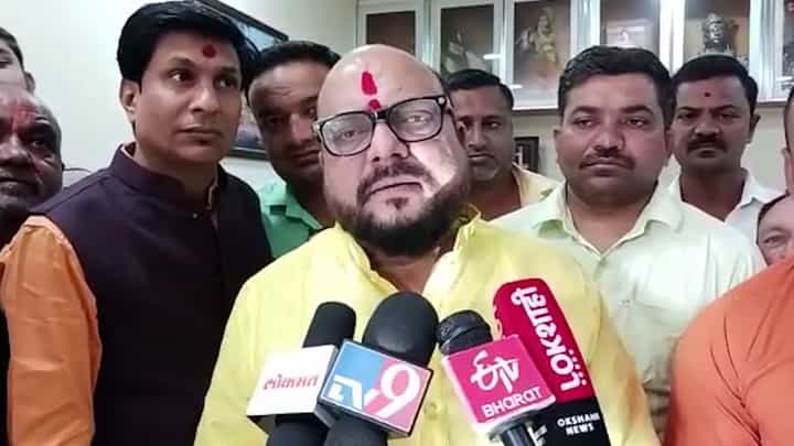 जाऊ द्या हो..., बावनकुळे यांच्या वक्तव्यावर गुलाबराव पाटील यांनी बोलणे टाळलं जाऊ द्या हो..., बावनकुळे यांच्या वक्तव्यावर गुलाबराव पाटील यांनी बोलणे टाळलं