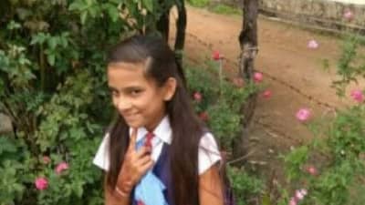 १६ वर्षीय विद्यार्थिनी शाळेतून परत येत होती...; आजचा दिवस तिच्यासाठी शेवटचा ठरला