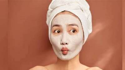 मिल्क पावडरमुळे चेहऱ्याचा रंग सुधारतो, कसा बनवावा टॅनिंग रिमूव्हल मास्क?