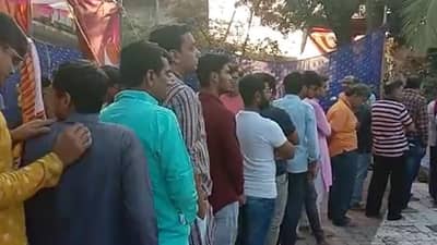 मंदिराचा वाद दोन पंथांमध्ये, मंदिर परिसरात पोलीस बंदोबस्त; सध्याची परिस्थिती काय?