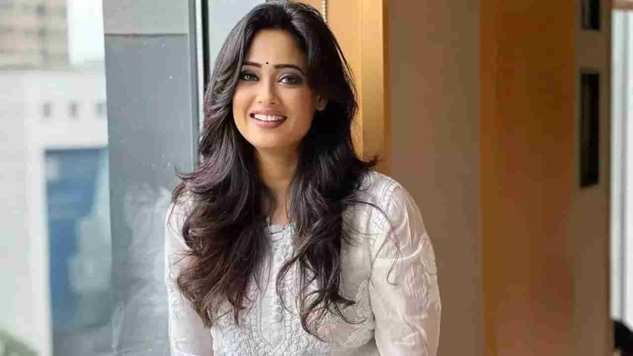 पाकिस्तानी सिनेमांमध्ये देखील झळकली आहे Shweta Tiwari! विश्वास बसत नसेल तर पाहा व्हिडीओ