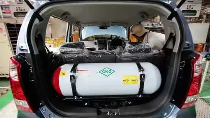 CNG कारला उन्हाळ्यात असतो जास्त धोका! अशा प्रकारे घ्या काळजी