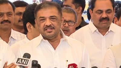 उपमुख्यमंत्र्यांच्या कार्यक्रमाला, G20 प्रशासन हजर असतं, मात्र, सुनिल केदार यांची टीका