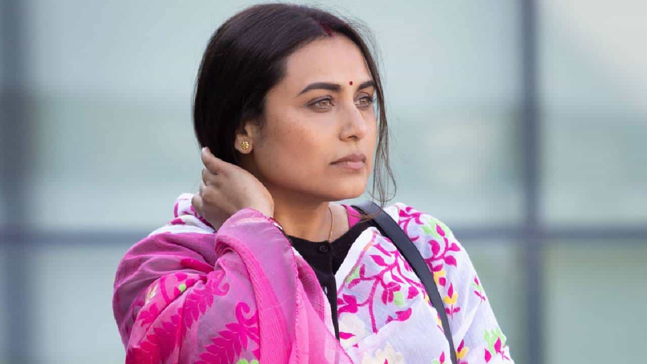 कपिल शर्मा याचा ज्विगाटो हा चित्रपट 18 मार्च रोजी रिलीज झालाय. याच दिवशी राणी मुखर्जी हिचा मिसेज चटर्जी वर्सेज नॉर्वे हा चित्रपट रिलीज झाला. दुसरीकडे रणबीर कपूर याचा चित्रपटही चांगली कमाई करताना दिसत आहे.