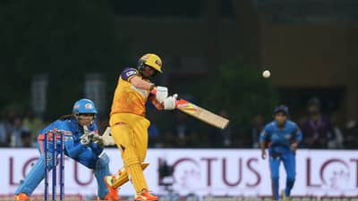 WPL 2023 : दिल्ली की मुंबई! थेट फायनलची संधी कुणाला? दोन पराभवानं असं बदललं गणित