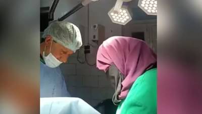 पायांखाली जमिनीला बसत होते हादरे, पण त्यांचं काम थांबलं नाही... भूकंपाचे धक्के बसत असतानाही डॉक्टरांनी केली सर्जरी - Video