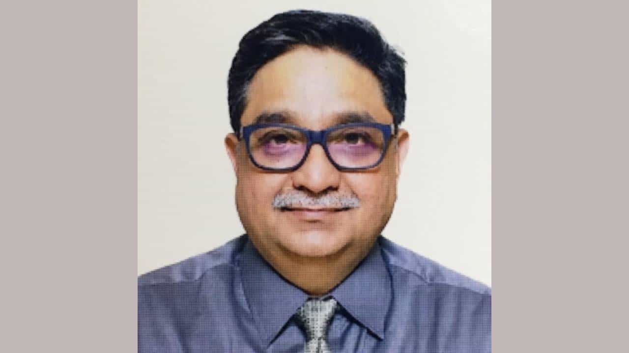 उद्योजक कौशिक यांच्या मृत्यूचं गूढ वाढलं, अपघात की घातपात? पोस्टमॉर्टेमचा रिपोर्ट काय सांगतोय?