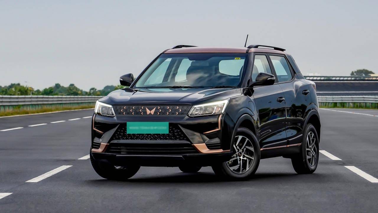Mahindra EV महिंद्रा आणतेय इलेक्ट्रीक कारची नवीन रेंज, महिंद्रा ठरू