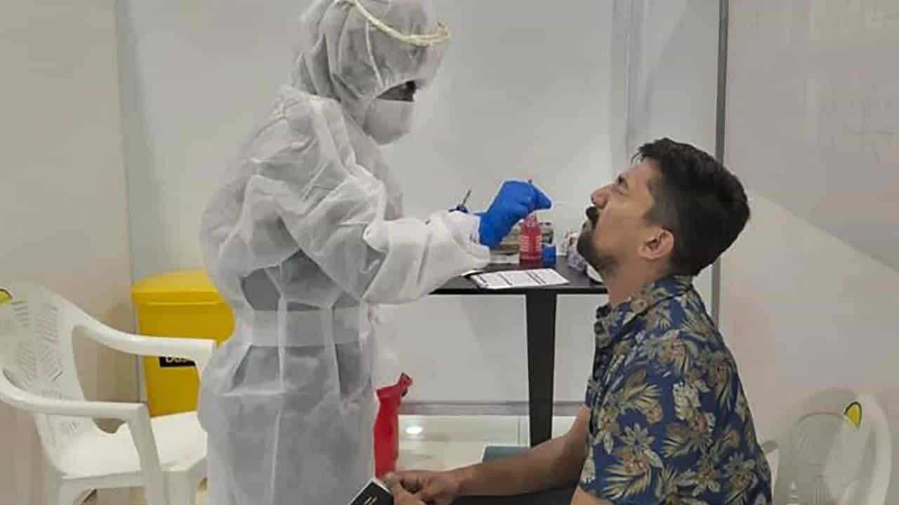 XBB.1.16 व्हेरिएंट ठरू शकतो कोरोना वाढण्यास कारणीभूत, पण.... एम्सच्या डॉ गुलेरियांचा इशारा