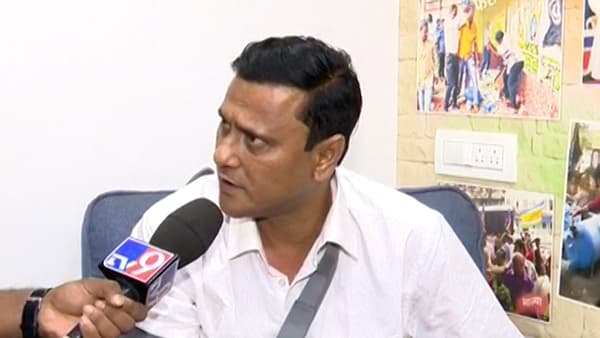 ठाकरे-फडणवीस वादावर मनसे नेत्याची टीका; म्हणाले, स्थर घसरत…