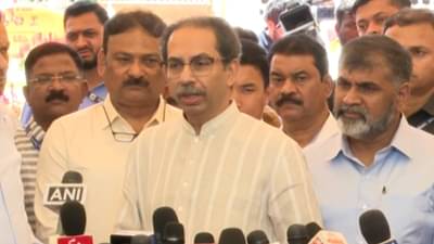 मराठी भाषा भवनावरून उद्धव ठाकरेंची टीका, एक विटही…