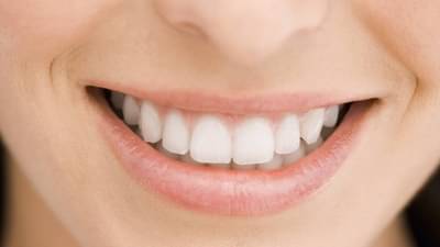 दातांची कॅविटी रोखण्यासाठी करा हे घरगुती उपाय!