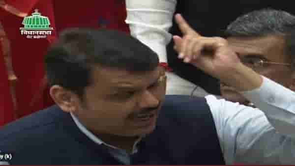 विधिमंडळाच्या आवारातील ‘जोडे मारो’ आंदोलनावर देवेंद्र फडणवीस म्हणाले…