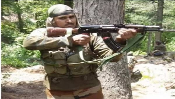 मुलांसह पत्नीला सासुरवाडीला सोडलं, सुट्टीवर आलेला जवान गावी निघाला होता; वाटेत जे घडलं ते दुर्दैवी होतं
