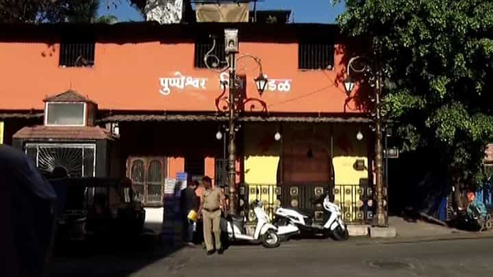 मंदिर परिसरात अनधिकृत मस्जिदचं बांधकाम केलं जात असल्याचा मनसेचा आरोप, पोलिसांकडून थेट कृती मंदिर परिसरात अनधिकृत मस्जिदचं बांधकाम केलं जात असल्याचा मनसेचा आरोप, पोलिसांकडून थेट कृती