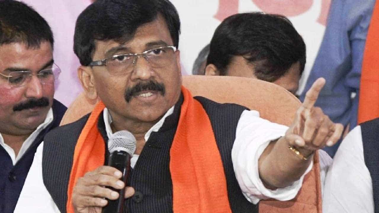 जोपर्यंत 'हा' नेता आमदार आणि मंत्री होत नाहीत, तोपर्यंत मी मालेगावात राहील; संजय राऊत यांचं वक्तव्य