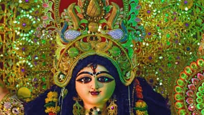 Chaitra Navratri 2023: नवरात्रीच्या दिवसात या पाच वस्तूंची खरेदी असते शुभ, कधीच भासत नाही आर्थिक चणचण