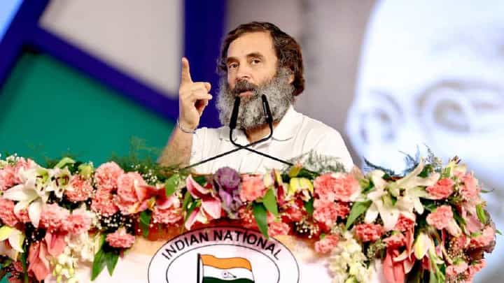 राहुल गांधी यांना घरचा आहेर मिळालाय, आता माफी मागा; भाजप आमदार आक्रमक राहुल गांधी यांना घरचा आहेर मिळालाय, आता माफी मागा; भाजप आमदार आक्रमक