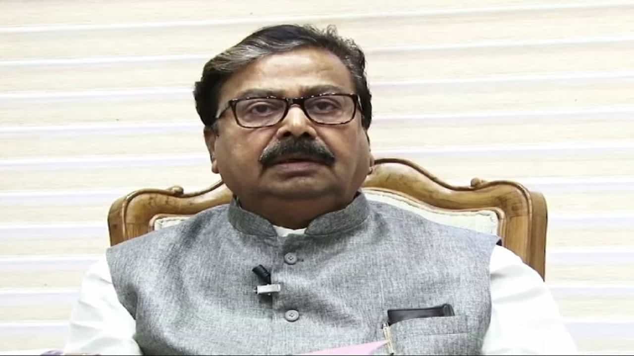 लोकसभेच्या 22 जागा आमच्याच, गजानन किर्तीकर यांच्या दाव्यावर भाजप नेता म्हणाला...